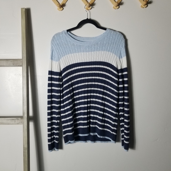CROFT & BARROW WOMEN'S BLUE AND WHITE SWEATER SIZE XL - Picture 1 of 8